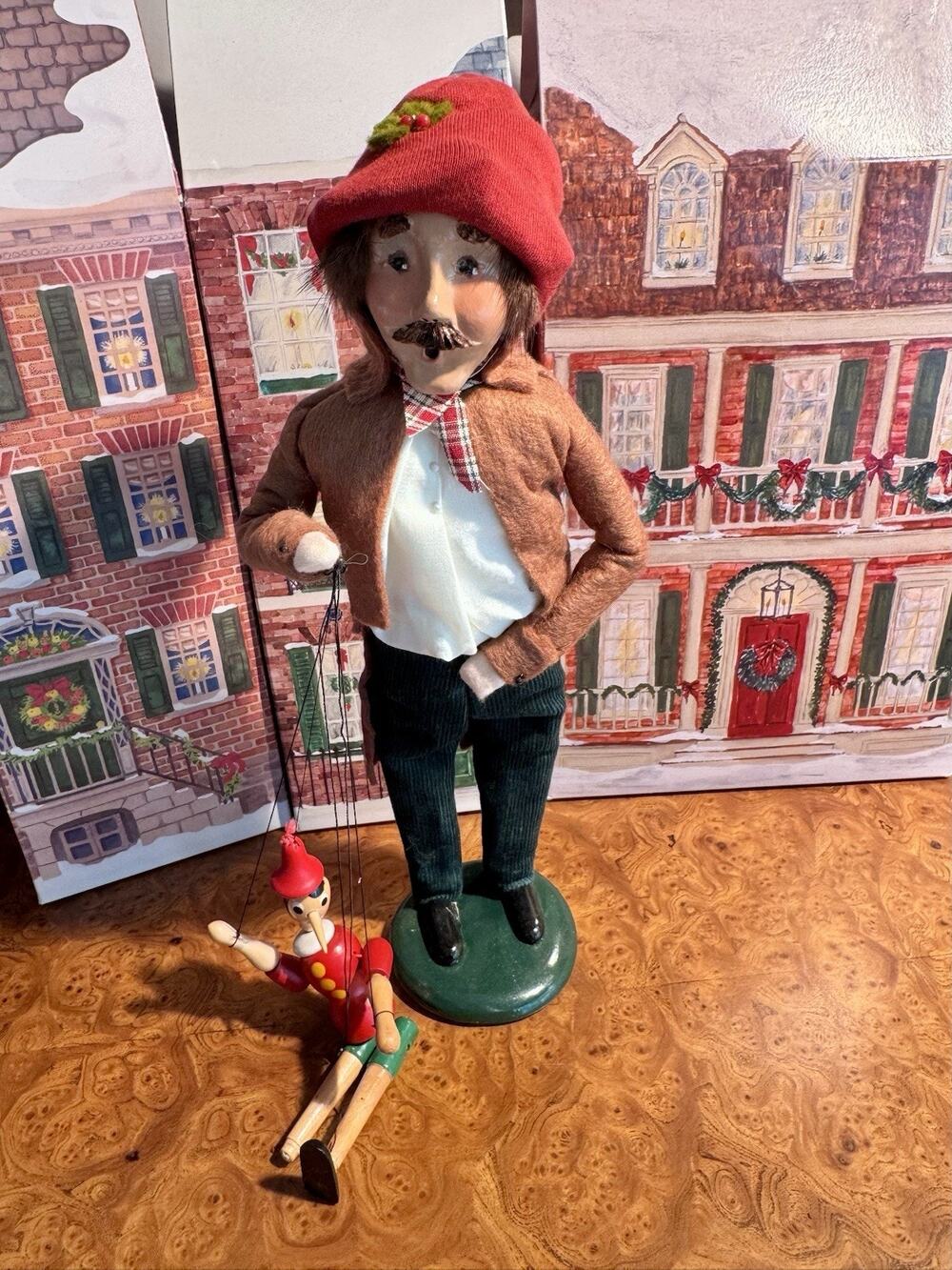 Byers Choice Caroler Man Puppeteer, Holding Puppet Pinocchio, Marionette